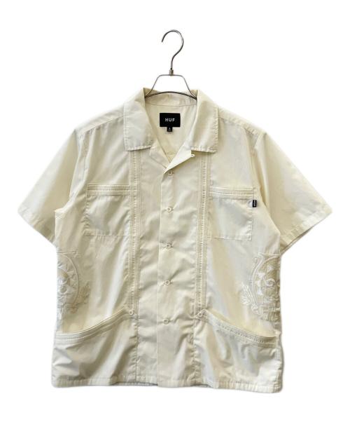 HUF（ハフ）HUF (ハフ) HUF　半袖刺繍シャツ ホワイト サイズ:Ｓの古着・服飾アイテム