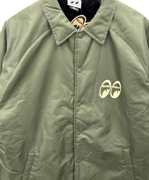 Moon Equipped（ムーンアイズ）MOON EQUIPPED (ムーンアイズ) MOON EQUIPPED　コーチジャケット グリーン サイズ:XL 未使用品の古着・服飾アイテム