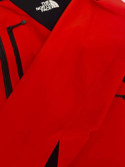 THE NORTH FACE（ザ ノース フェイス）THE NORTH FACE (ザ ノース フェイス) THE NORTH FACE　ハンマーヘッドフーディー レッド×ブラック サイズ:XLの古着・服飾アイテム