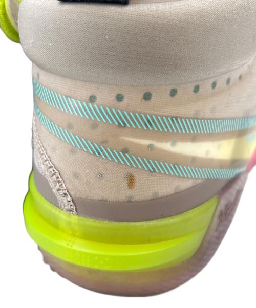 NIKE（ナイキ）NIKE (ナイキ) NIKE　Kobe AD NXT FF　スニーカー グレー×ピンク サイズ:26の古着・服飾アイテム