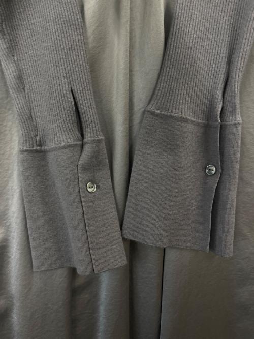 FRAY ID（フレイ アイディー）FRAY ID (フレイ アイディー) FRAY ID　ポロカラーニットコンビワンピ グレー サイズ:Fの古着・服飾アイテム