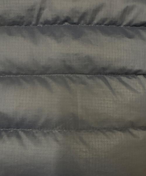 Patagonia（パタゴニア）Patagonia (パタゴニア) Patagonia　ダウンジャケット ネイビー×レッド サイズ:Mの古着・服飾アイテム