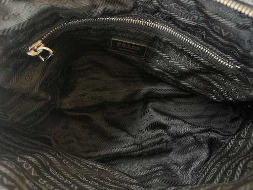 PRADA（プラダ）PRADA (プラダ) ハンドバッグ ブラックの古着・服飾アイテム