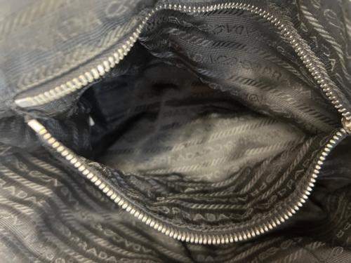 PRADA（プラダ）PRADA (プラダ) ハンドバッグ ブラックの古着・服飾アイテム