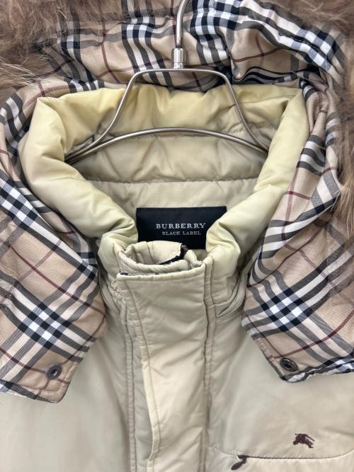 BURBERRY BLACK LABEL（バーバリーブラックレーベル）BURBERRY BLACK LABEL (バーバリーブラックレーベル) BURBERRY BLACK LABEL　ダウンコート ベージュ サイズ:Lの古着・服飾アイテム