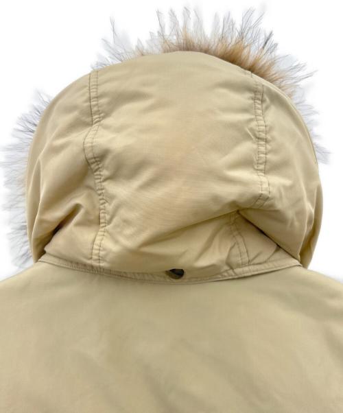 BURBERRY BLACK LABEL（バーバリーブラックレーベル）BURBERRY BLACK LABEL (バーバリーブラックレーベル) BURBERRY BLACK LABEL　ダウンコート ベージュ サイズ:Lの古着・服飾アイテム