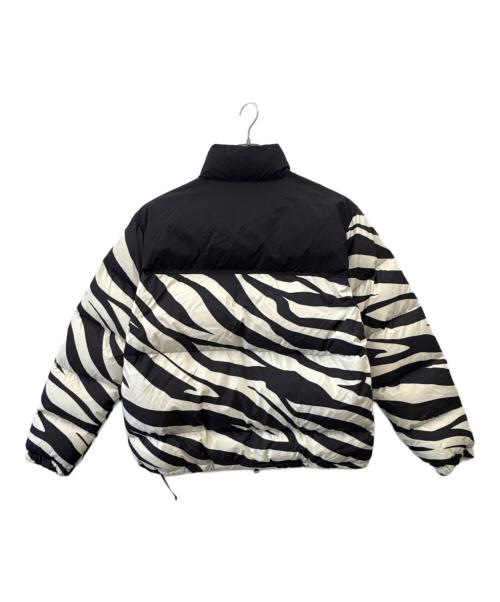 F.C.R.B.(F.C.Real Bristol)（エフシーアールビー）F.C.R.B.(F.C.Real Bristol) (エフシーアールビー) F.C.R.B.(F.C.Real Bristol) 　STAND COLLAR DOWN JACKET ホワイト×ブラック サイズ:XLの古着・服飾アイテム