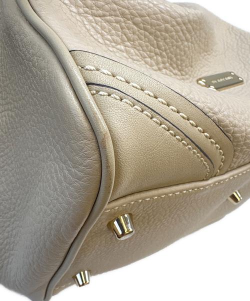 BURBERRY（バーバリー）BURBERRY (バーバリー) BURBERRY　レザータッセルバッグ ベージュの古着・服飾アイテム