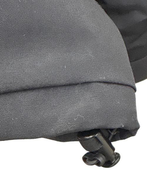 THE NORTH FACE（ザ ノース フェイス）THE NORTH FACE (ザ ノース フェイス) THE NORTH FACE　マウンテンダウンジャケット ダウンジャケット ブラック サイズ:Sの古着・服飾アイテム