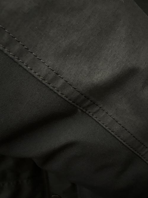 THE NORTH FACE（ザ ノース フェイス）THE NORTH FACE (ザ ノース フェイス) THE NORTH FACE　マウンテンダウンジャケット ダウンジャケット ブラック サイズ:Sの古着・服飾アイテム