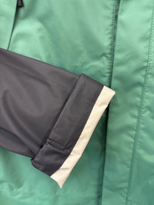 THE NORTH FACE（ザ ノース フェイス）THE NORTH FACE (ザ ノース フェイス) THE NORTH FACE　Dot Shot Jacket グリーン×ブラック サイズ:Ｍの古着・服飾アイテム