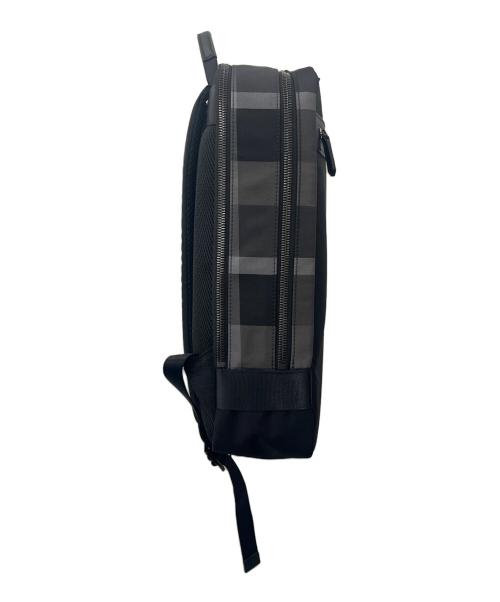 BLACK LABEL CRESTBRIDGE（ブラックレーベル クレストブリッジ）BLACK LABEL CRESTBRIDGE (ブラックレーベル クレストブリッジ) BLACK LABEL CRESTBRIDGE　ビジネスリュック ブラック×グレーの古着・服飾アイテム