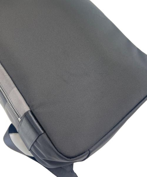 BLACK LABEL CRESTBRIDGE（ブラックレーベル クレストブリッジ）BLACK LABEL CRESTBRIDGE (ブラックレーベル クレストブリッジ) BLACK LABEL CRESTBRIDGE　ビジネスリュック ブラック×グレーの古着・服飾アイテム