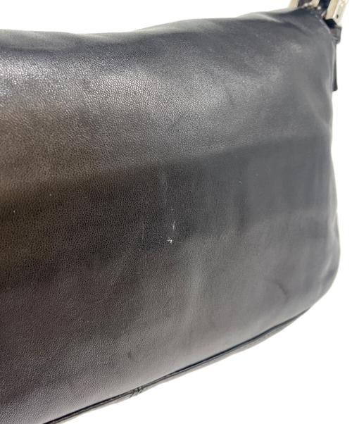 FENDI（フェンディ）FENDI (フェンディ) FENDI マンマバケット　ショルダーバッグ ブラックの古着・服飾アイテム