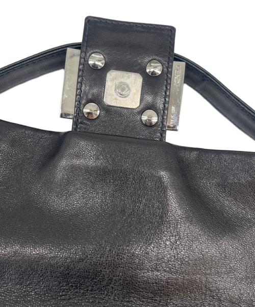 FENDI（フェンディ）FENDI (フェンディ) FENDI マンマバケット　ショルダーバッグ ブラックの古着・服飾アイテム