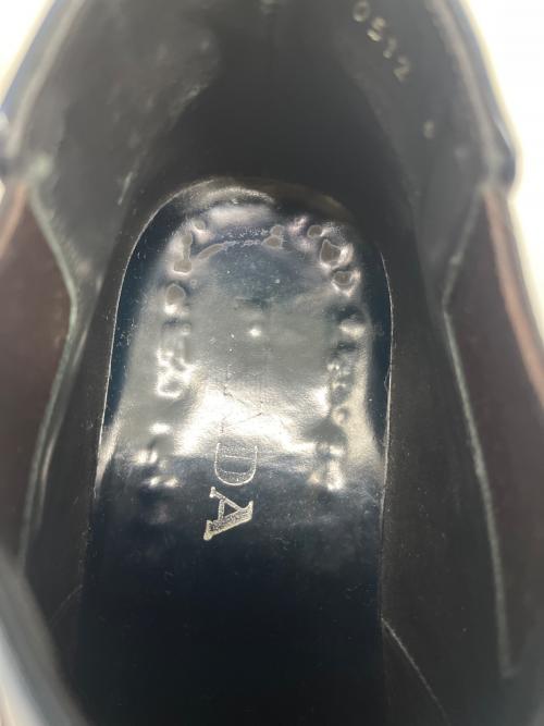 PRADA（プラダ）PRADA (プラダ) PRADA サイドゴアブーツ ネイビー×ブラック サイズ:6の古着・服飾アイテム