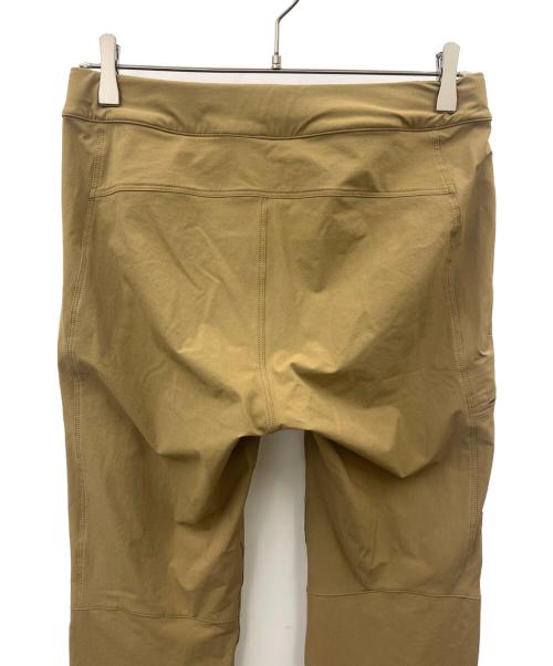 ARC'TERYX（アークテリクス）ARC'TERYX (アークテリクス) ARC'TERYX　ナイロンパンツ ベージュ サイズ:XSの古着・服飾アイテム