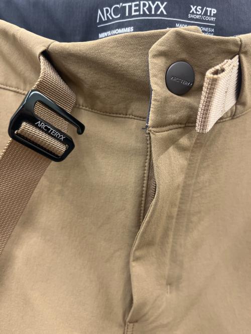 ARC'TERYX（アークテリクス）ARC'TERYX (アークテリクス) ARC'TERYX　ナイロンパンツ ベージュ サイズ:XSの古着・服飾アイテム