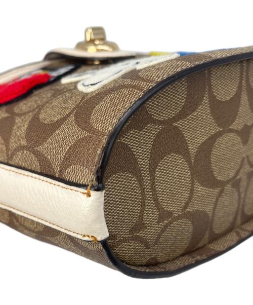 COACH（コーチ）COACH (コーチ) COACH シグネチャー　スヌーピーコラボ　ショルダーバッグの古着・服飾アイテム