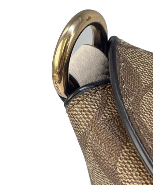 COACH（コーチ）COACH (コーチ) COACH シグネチャー　スヌーピーコラボ　ショルダーバッグの古着・服飾アイテム