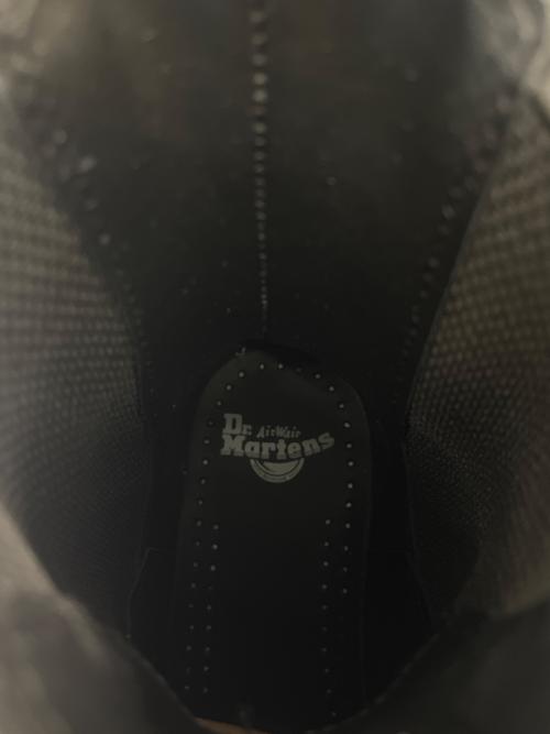 Dr.Martens（ドクターマーチン）Dr.Martens (ドクターマーチン) Dr.Martens　チェルシーブーツ ブラック サイズ:UK4の古着・服飾アイテム