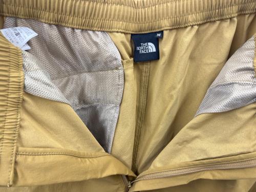 THE NORTH FACE（ザ ノース フェイス）THE NORTH FACE (ザ ノース フェイス) THE NORTH FACE　ドーロライトパンツ カーキ サイズ:Ｍの古着・服飾アイテム