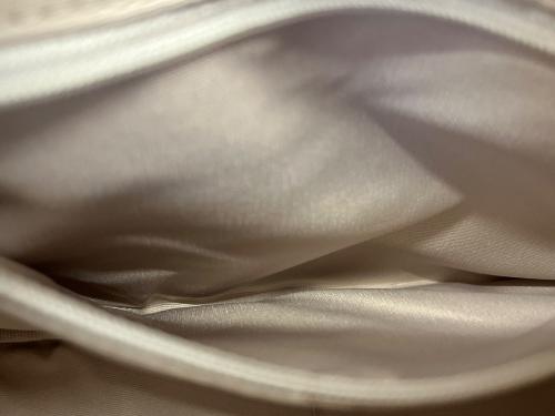 Kate Spade（ケイトスペード）Kate Spade (ケイトスペード) Kate Spade フラワーコーテッドキャンバス ショルダーバッグ ホワイト×ネイビーの古着・服飾アイテム