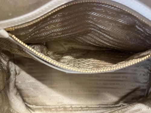 PRADA（プラダ）PRADA (プラダ) PRADA 2WAYバッグ ベージュの古着・服飾アイテム