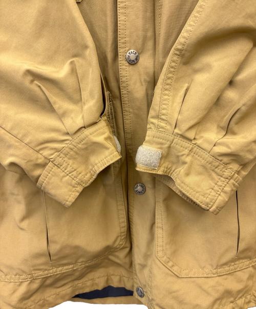 THE NORTH FACE（ザ ノース フェイス）THE NORTH FACE (ザ ノース フェイス) THE NORTH FACE　マウンテンパーカー ベージュ サイズ:Lの古着・服飾アイテム