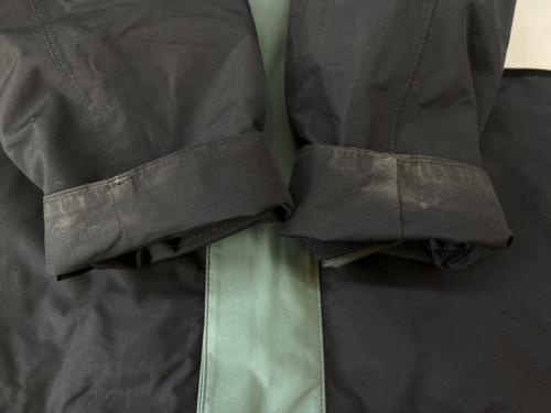 HELLY HANSEN（ヘリーハンセン）HELLY HANSEN (ヘリーハンセン) HELLY HANSEN 　SPオーシャン フレイジャケット グリーン×グレー サイズ:Lの古着・服飾アイテム