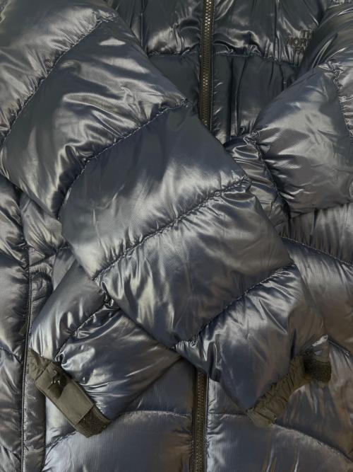 THE NORTH FACE（ザ ノース フェイス）THE NORTH FACE (ザ ノース フェイス) THE NORTH FACE　アコンカグアジャケット ネイビー サイズ:Lの古着・服飾アイテム