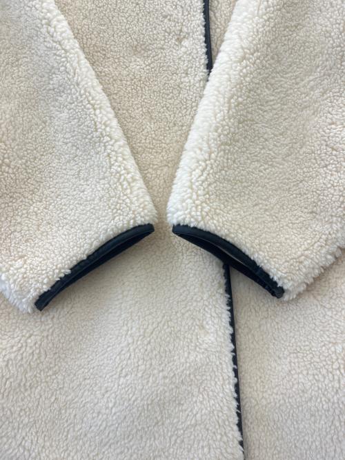 AKTE（アクテ）AKTE (アクテ) AKTE　ボアコート アイボリー サイズ:Fの古着・服飾アイテム