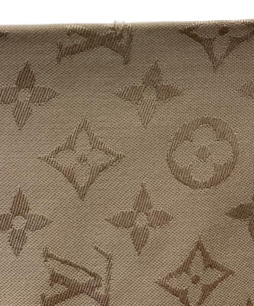 LOUIS VUITTON（ルイ ヴィトン）LOUIS VUITTON (ルイ ヴィトン) LOUIS VUITTON　大判ストール ベージュの古着・服飾アイテム