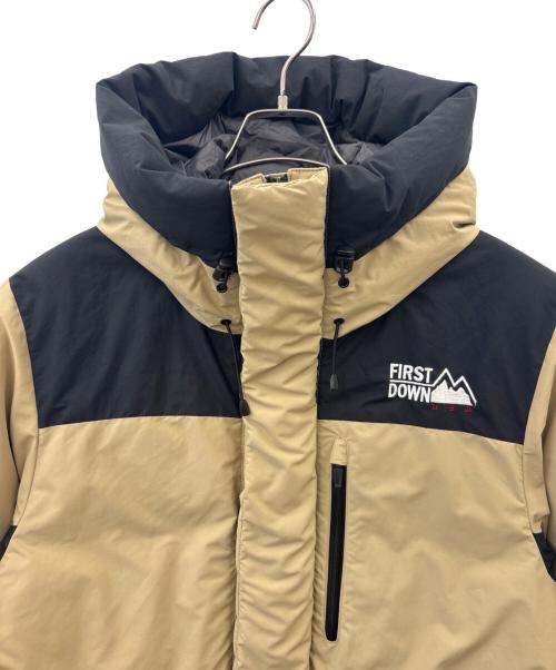 FIRST DOWN（ファーストダウン）FIRST DOWN (ファーストダウン) FIRST DOWN　ダウンジャケット ベージュ サイズ:Lの古着・服飾アイテム