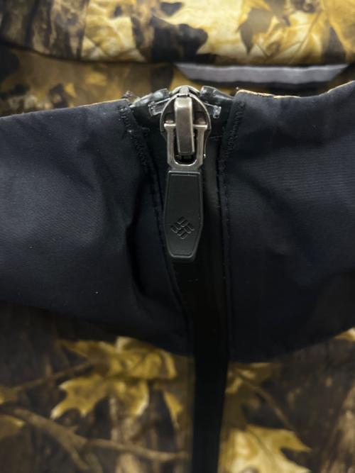 Columbia（コロンビア）Columbia (コロンビア) Columbia　ナイロンパーカー カーキ サイズ:XLの古着・服飾アイテム