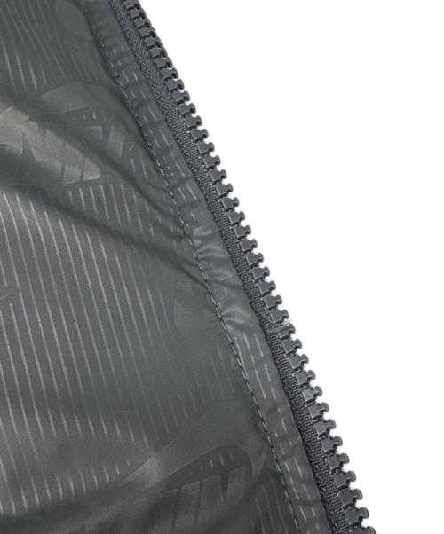 NIKE（ナイキ）NIKE (ナイキ) NIKE　TF CLUB PUFFER VEST　中綿ベスト グレー サイズ:XLの古着・服飾アイテム