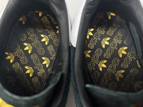 adidas Originals（アディダスオリジナル）adidas Originals (アディダスオリジナル) FREAK'S STORE (フリークスストア) adidas originals × FREAK'S STORE  ローカットスニーカー ブラック サイズ:26.5の古着・服飾アイテム