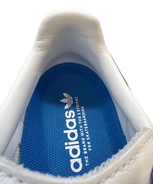 adidas Originals（アディダスオリジナル）adidas Originals (アディダスオリジナル) adidas originals　SAMBA ADV　ローカットスニーカー ホワイト×パープル サイズ:26.5の古着・服飾アイテム