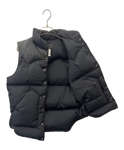 RockyMountainFeatherBed（ロッキーマウンテンフェザーベッド）RockyMountainFeatherBed (ロッキーマウンテンフェザーベッド) RockyMountainFeatherBed　ダウンベスト ブラック サイズ:36の古着・服飾アイテム