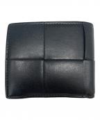 BOTTEGA VENETAボッテガベネタ）の古着「BOTTEGA VENETA   カセット  2つ折り財布」｜ブラック
