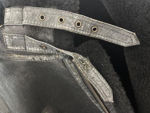 B-3（ビースリー）B-3 (ビースリー) B-3フライトジャケット ブラック サイズ:Mの古着・服飾アイテム