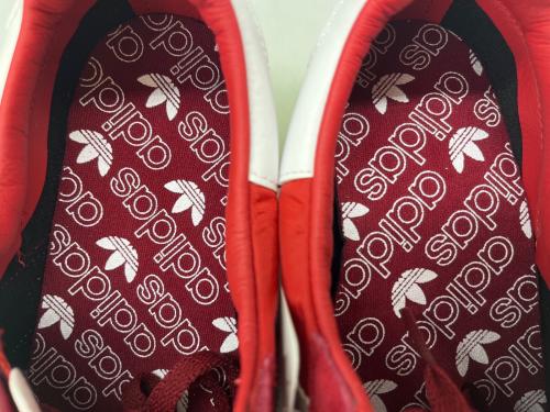 adidas（アディダス）adidas (アディダス) adidas スニーカー レッド サイズ:27.5の古着・服飾アイテム