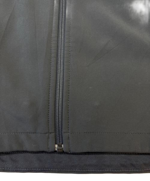 THE NORTH FACE（ザ ノース フェイス）THE NORTH FACE (ザ ノース フェイス) THE NORTH FACE　ソフトシェルジャケット グレー×ブラック サイズ:Ｌの古着・服飾アイテム