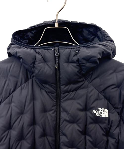 THE NORTH FACE（ザ ノース フェイス）THE NORTH FACE (ザ ノース フェイス) THE NORTH FACE　アストロライトフーディ ブラック サイズ:Ｌの古着・服飾アイテム