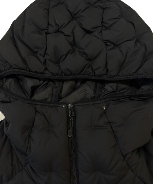 THE NORTH FACE（ザ ノース フェイス）THE NORTH FACE (ザ ノース フェイス) THE NORTH FACE　アストロライトフーディ ブラック サイズ:Ｌの古着・服飾アイテム