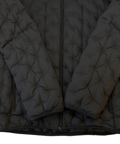 THE NORTH FACE（ザ ノース フェイス）THE NORTH FACE (ザ ノース フェイス) THE NORTH FACE　アストロライトフーディ ブラック サイズ:Ｌの古着・服飾アイテム