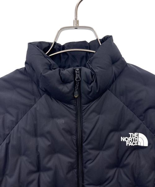 THE NORTH FACE（ザ ノース フェイス）THE NORTH FACE (ザ ノース フェイス) THE NORTH FACE　アストロライトジャケット ブラック サイズ:Mの古着・服飾アイテム