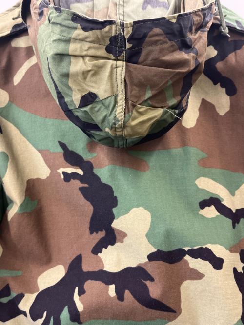 ミリタリー（ミリタリー）ミリタリー (ミリタリー) フィールドジャケット　カモフラージュ柄 カーキ サイズ:LARGE LONGの古着・服飾アイテム