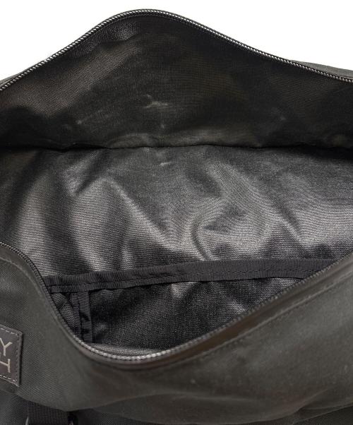 MYSTERY RANCH（ミステリーランチ）MYSTERY RANCH (ミステリーランチ) MYSTERY RANCH　メッセンジャーバッグ ブラックの古着・服飾アイテム