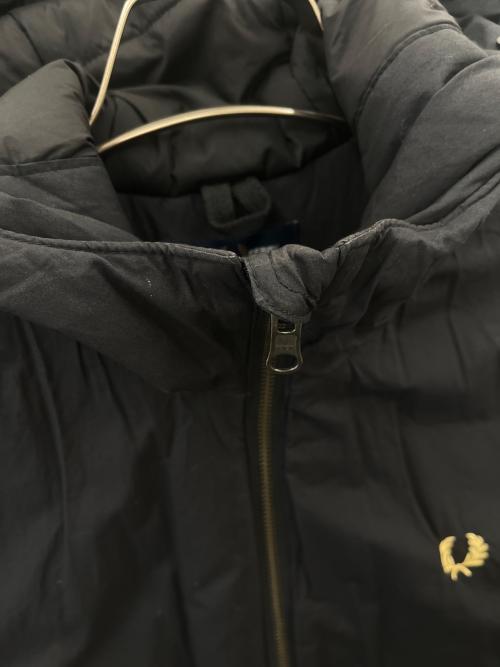 FRED PERRY（フレッドペリー）FRED PERRY (フレッドペリー) FRED PERRY ライナー付モッズコート オリーブ サイズ:XSの古着・服飾アイテム